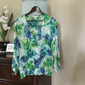 Elegant Floral Women's Blouse in Green and Blue